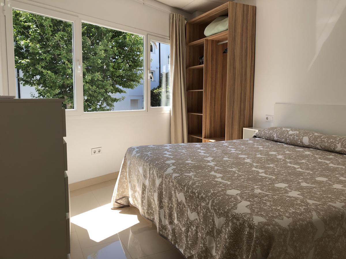 Apartamentos Carmen Teresa Torremolinos Dış mekan fotoğraf